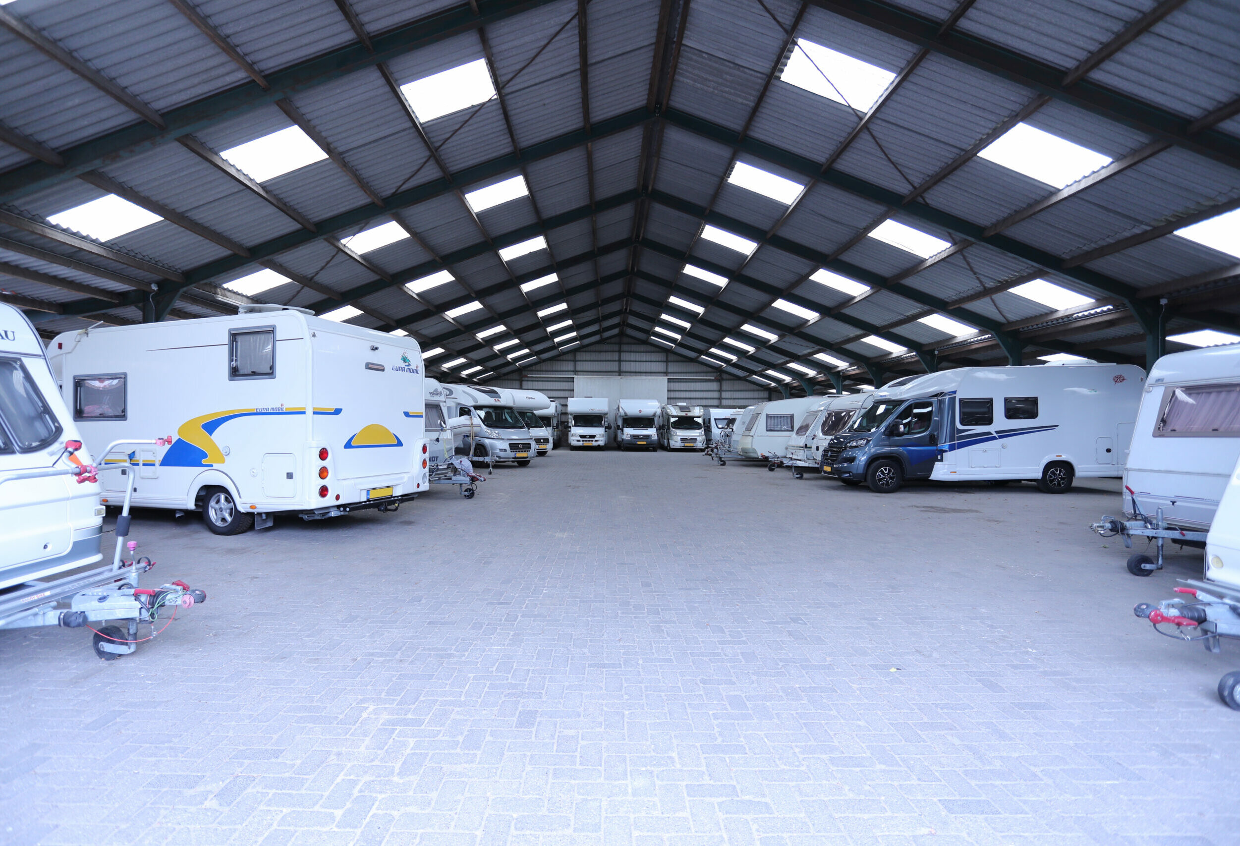 caravan stalling